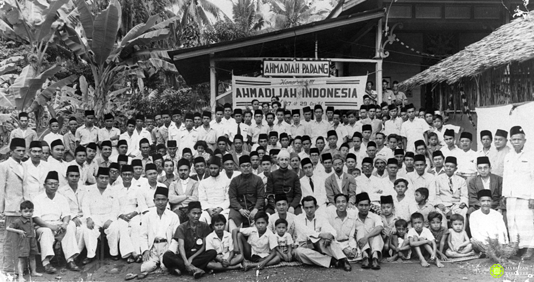 Ahmadiyya 1952 Indonesia - New Naratif